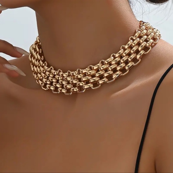 Brand New Golden Choker. - Picture 2 of 4